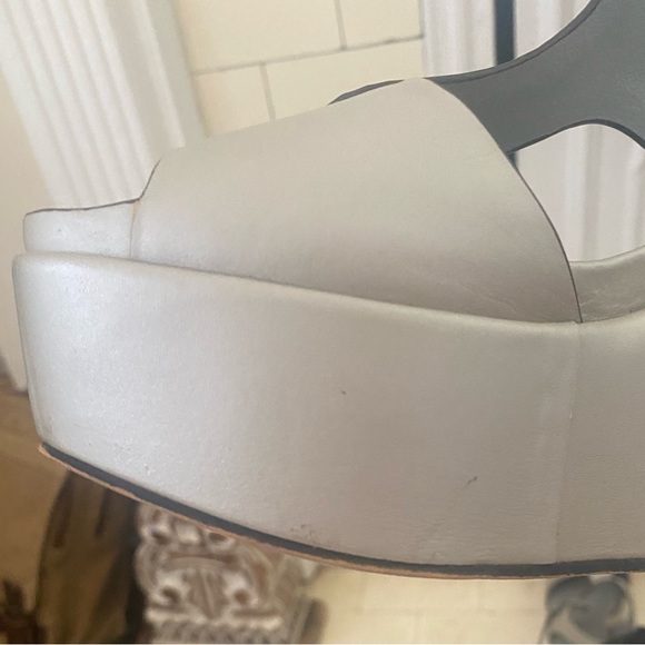 Naked Feet Silver Wedges - Picture 6 of 6